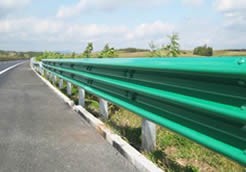 高速公路护栏有哪些常见型号