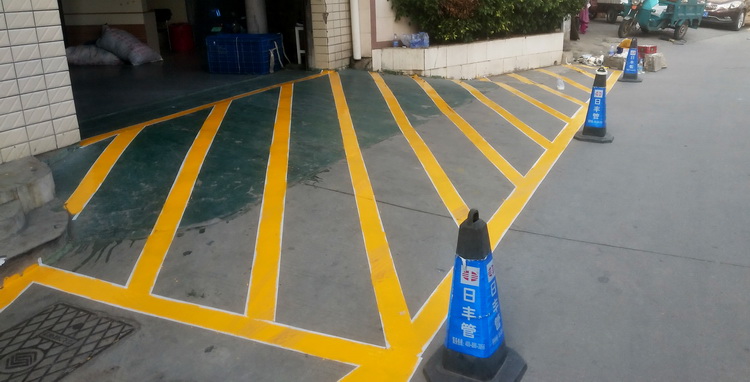 杏北小学地面停车位冷涂划线及厂区入口划线(图4)